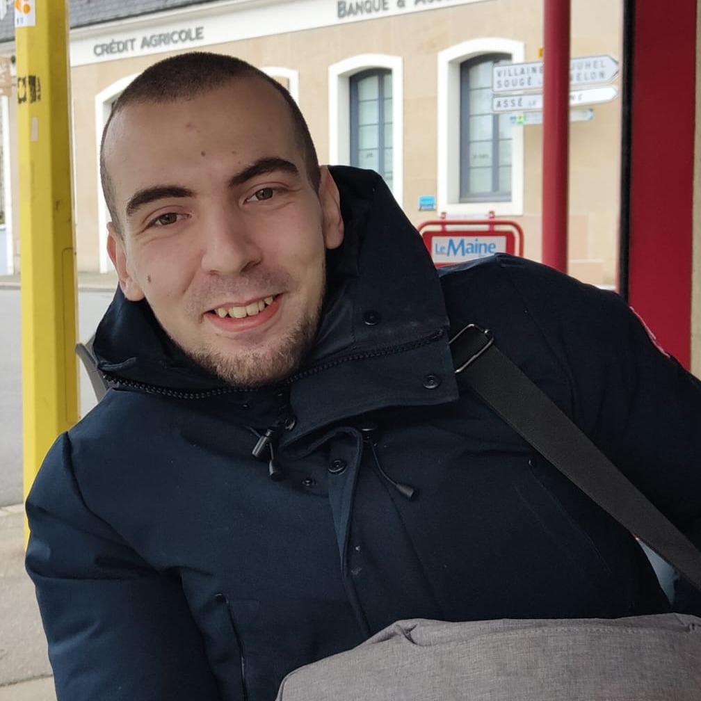 Photo de Enzo ZEMANI